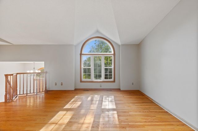 2975 Egan Avenue, Eagan, MN 55121