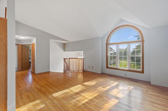 2975 Egan Avenue, Eagan, MN 55121