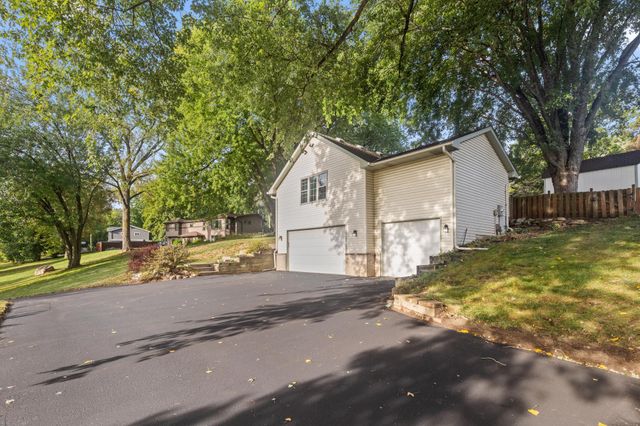2975 Egan Avenue, Eagan, MN 55121