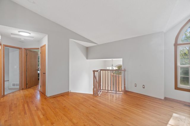 2975 Egan Avenue, Eagan, MN 55121