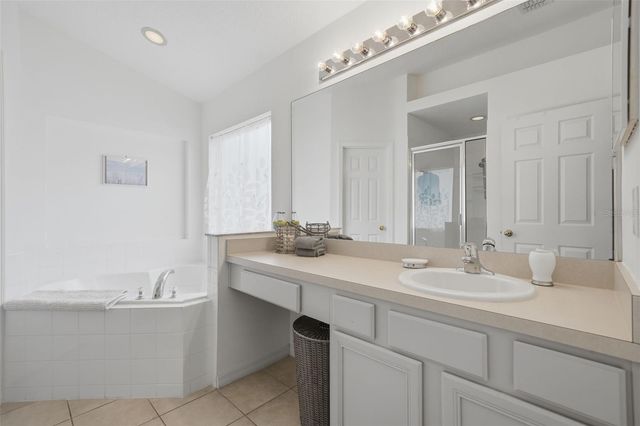 155 BAREFOOT BEACH WAY, Kissimmee, FL 34746