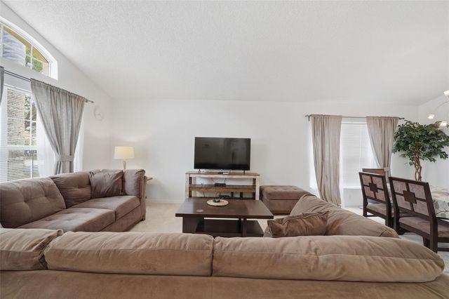 155 BAREFOOT BEACH WAY, Kissimmee, FL 34746