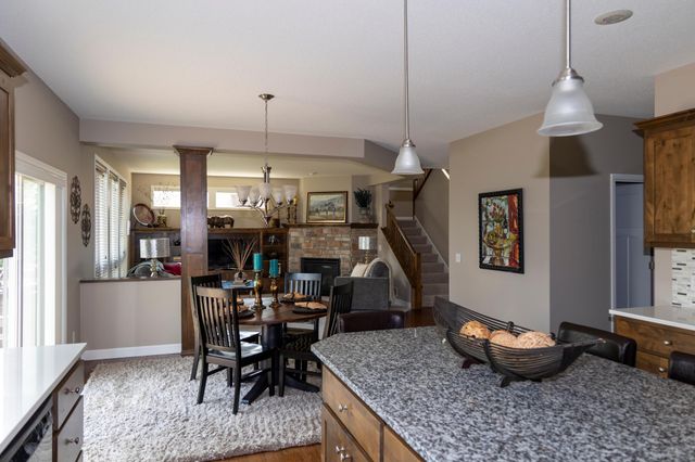 1364 Ridge Lane, Shakopee, MN 55379
