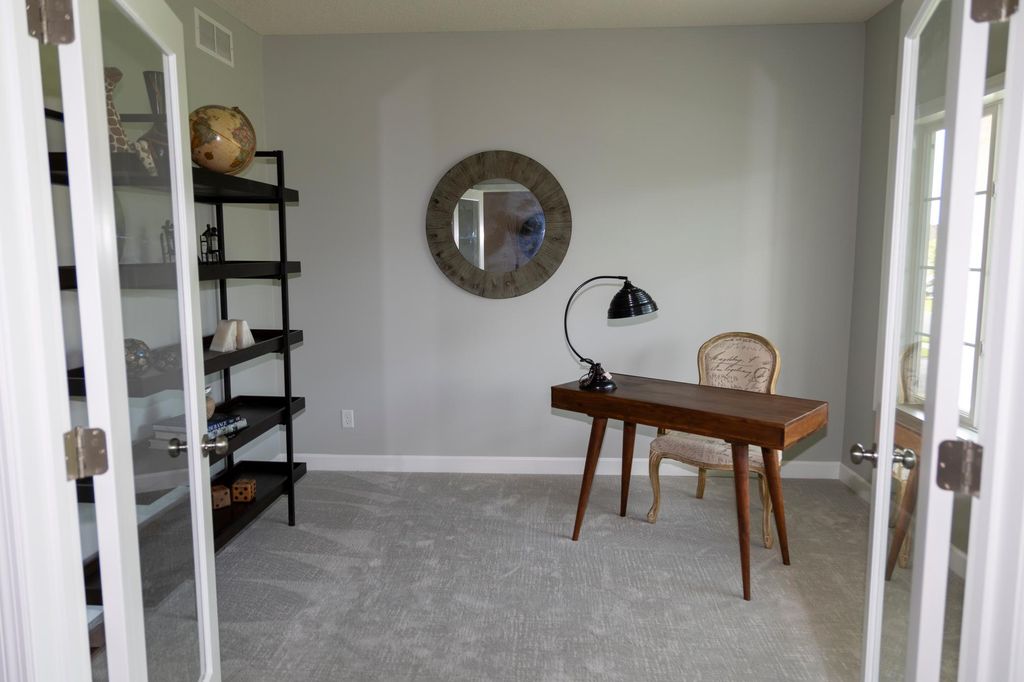 1364 Ridge Lane, Shakopee, MN 55379 — photo 4