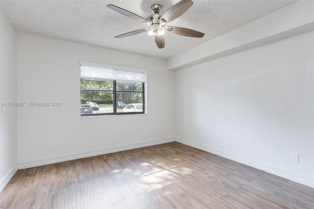 650 S Park Road 135, Hollywood, FL 33021