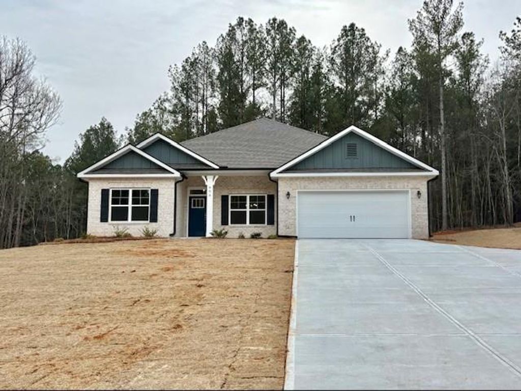 808 Eagle Heights Drive, Maysville, GA 30558