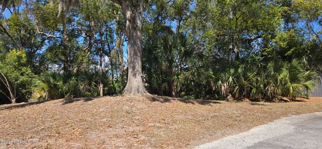 3517 PEELER Road 13, Jacksonville, FL 32277