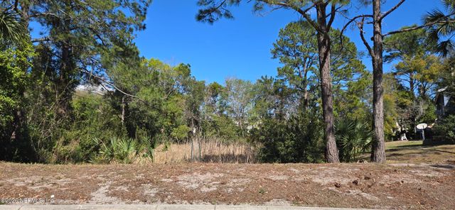 3517 PEELER Road 13, Jacksonville, FL 32277
