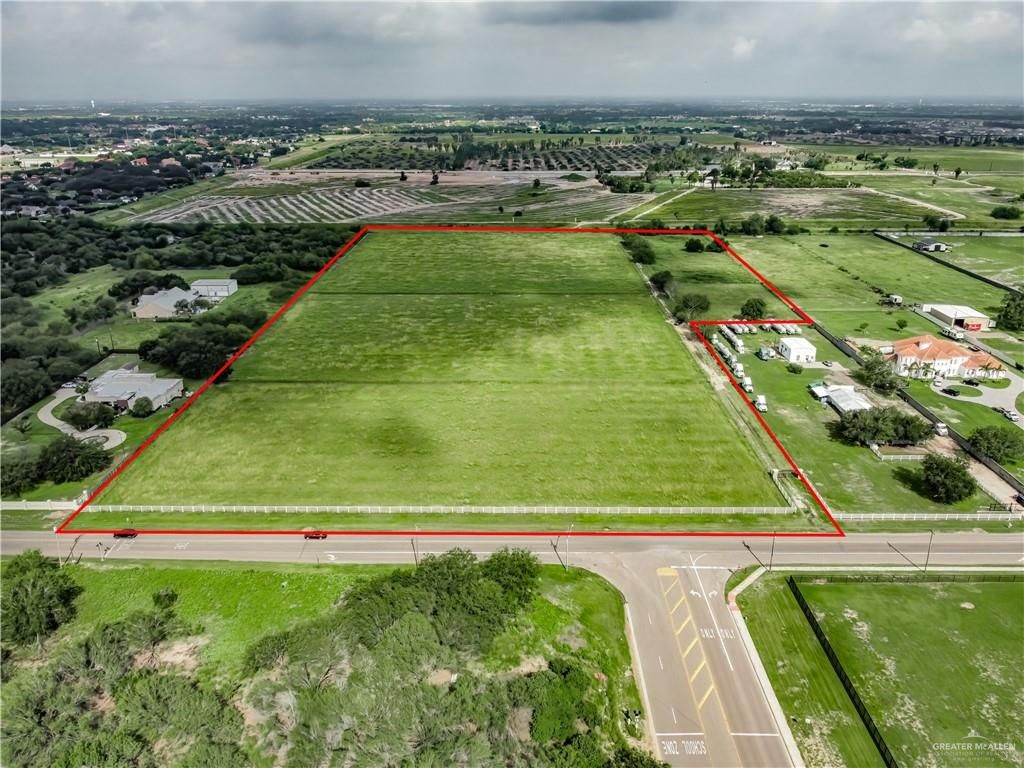 000 N Taylor Road, Palmhurst, TX 78573