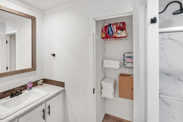 53 Sunrise Hill Road, Thornton, NH 03285