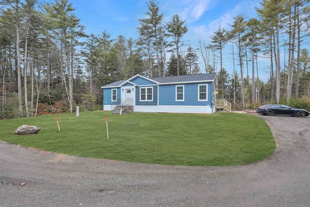 53 Sunrise Hill Road, Thornton, NH 03285