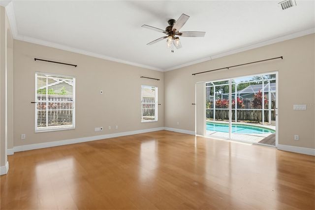 10115 KINGSBRIDGE AVENUE, Tampa, FL 33626