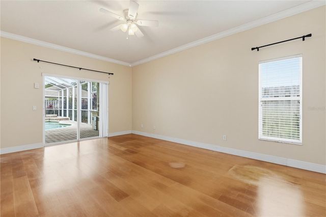 10115 KINGSBRIDGE AVENUE, Tampa, FL 33626