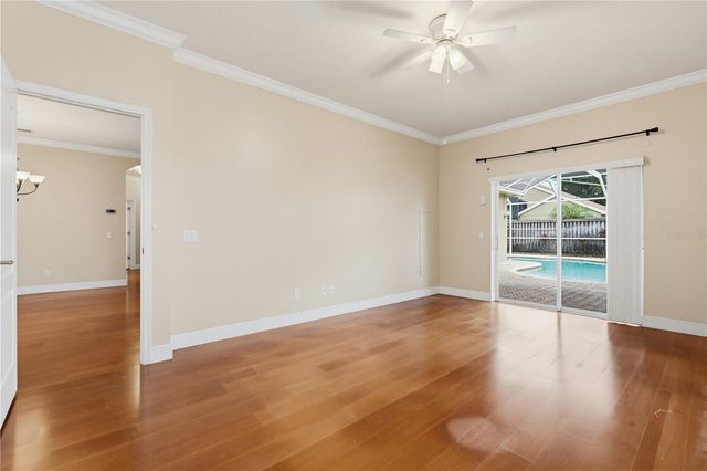 10115 KINGSBRIDGE AVENUE, Tampa, FL 33626