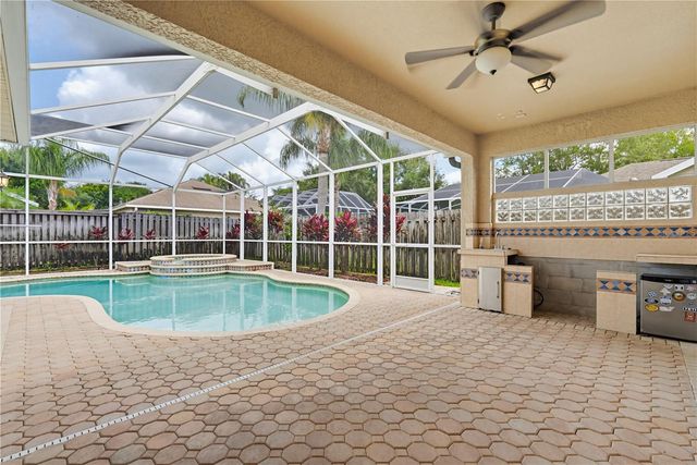 10115 KINGSBRIDGE AVENUE, Tampa, FL 33626
