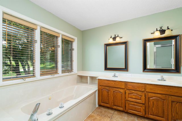 25 Reclamo Circle, Hot Springs Village, AR 71909