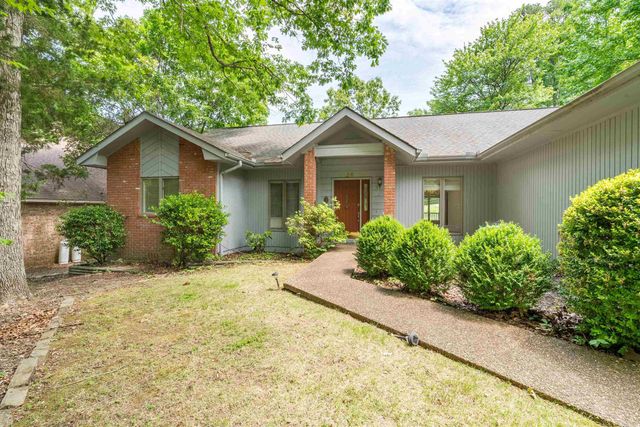 25 Reclamo Circle, Hot Springs Village, AR 71909