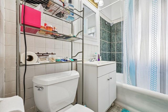 2532 N Humboldt BOULEVARD, Milwaukee, WI 53212