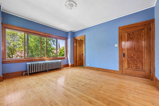 2532 N Humboldt BOULEVARD, Milwaukee, WI 53212