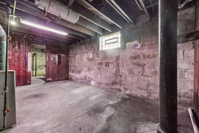 2532 N Humboldt BOULEVARD, Milwaukee, WI 53212