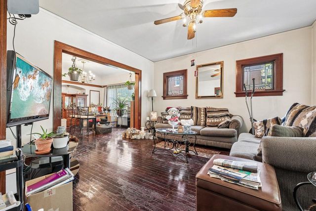 2532 N Humboldt BOULEVARD, Milwaukee, WI 53212