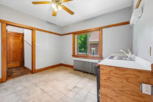 2532 N Humboldt BOULEVARD, Milwaukee, WI 53212
