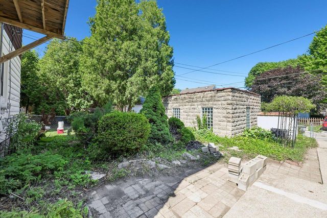 2532 N Humboldt BOULEVARD, Milwaukee, WI 53212