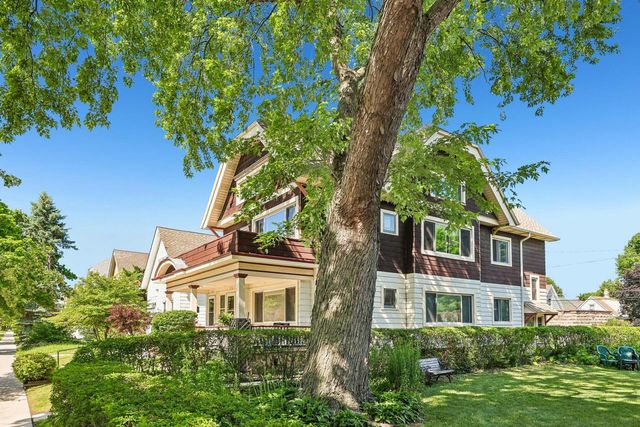 2532 N Humboldt BOULEVARD, Milwaukee, WI 53212