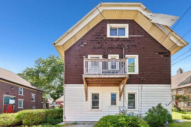 2532 N Humboldt BOULEVARD, Milwaukee, WI 53212