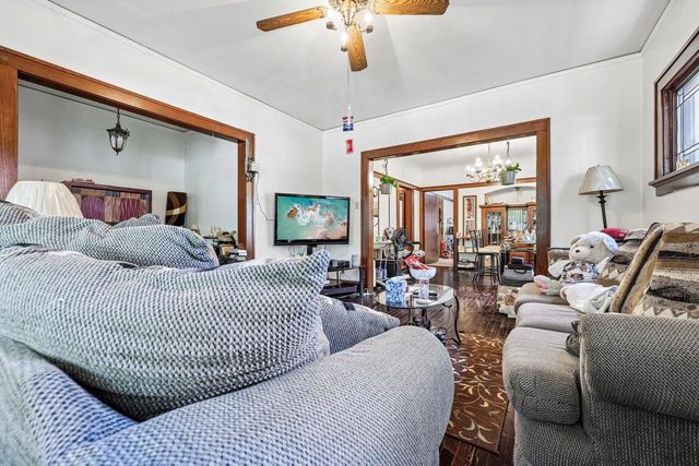 2532 N Humboldt BOULEVARD, Milwaukee, WI 53212