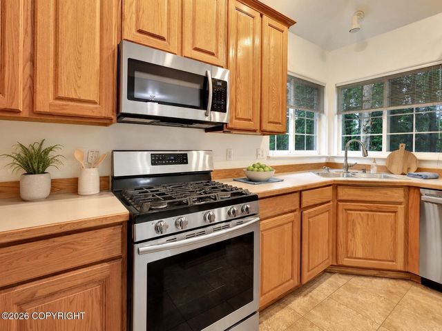 4272 Birch Run Drive, Anchorage, AK 99507