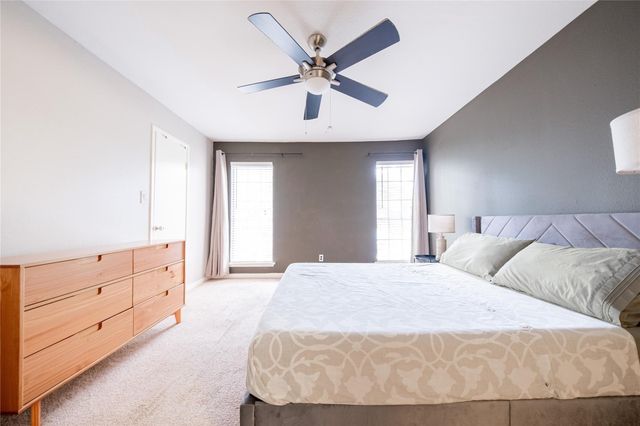 2626 Holly Hall Street 1201, Houston, TX 77054