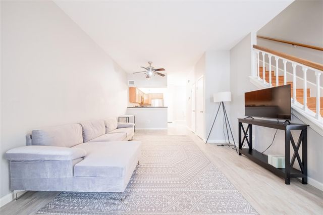 2626 Holly Hall Street 1201, Houston, TX 77054