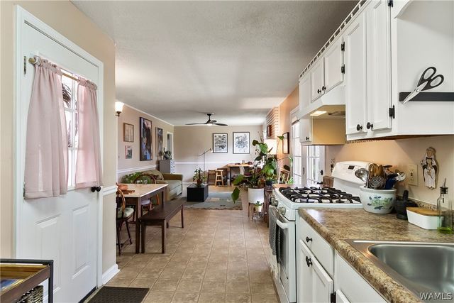 5727 Clearview Hills, Cottondale, AL 35453