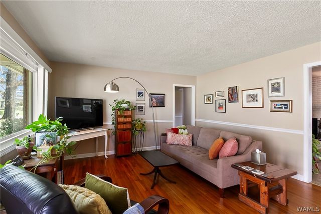 5727 Clearview Hills, Cottondale, AL 35453