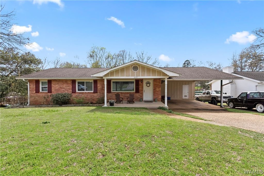 5727 Clearview Hills, Cottondale, AL 35453