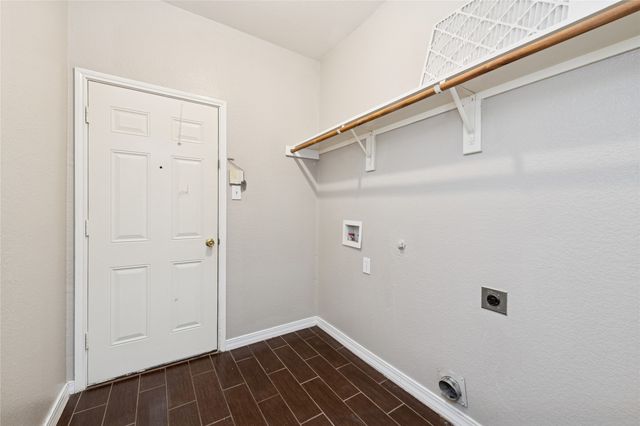 9001 Eagle Drive, Providence Village, TX 76227