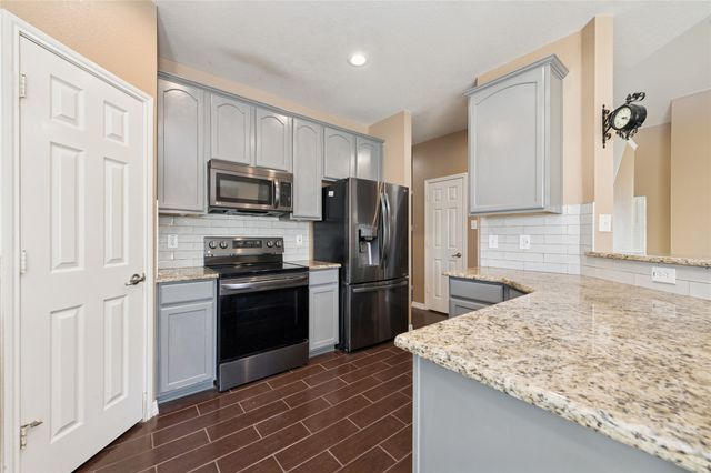 9001 Eagle Drive, Providence Village, TX 76227