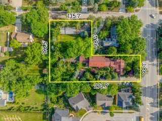 724 S Plum Grove Road, Palatine, IL 60067