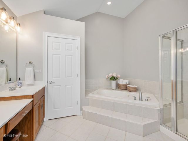 267 N Walnut Street, Elmhurst, IL 60126
