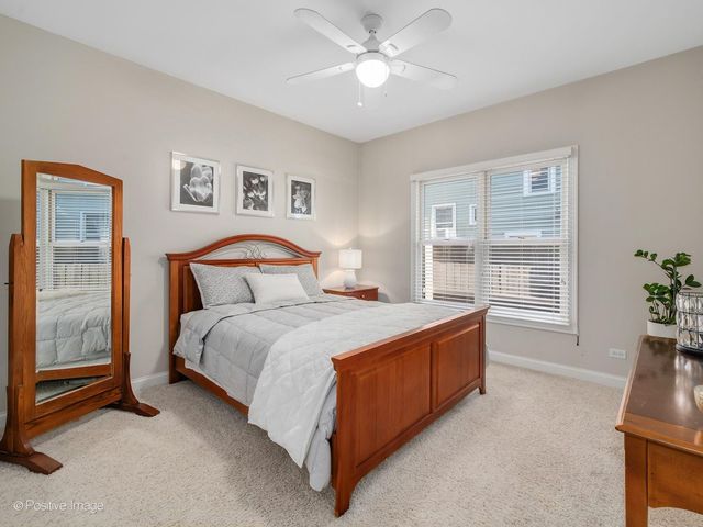 267 N Walnut Street, Elmhurst, IL 60126