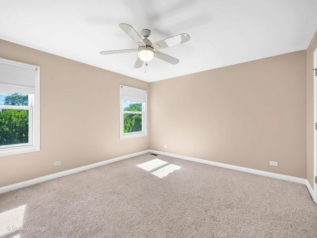 267 N Walnut Street, Elmhurst, IL 60126