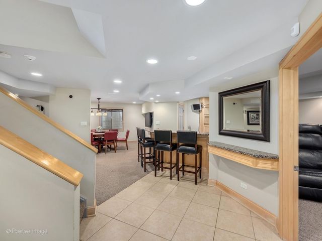 267 N Walnut Street, Elmhurst, IL 60126