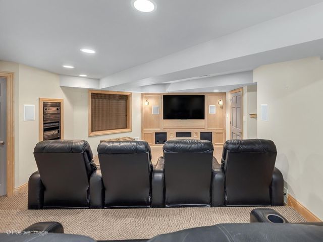 267 N Walnut Street, Elmhurst, IL 60126