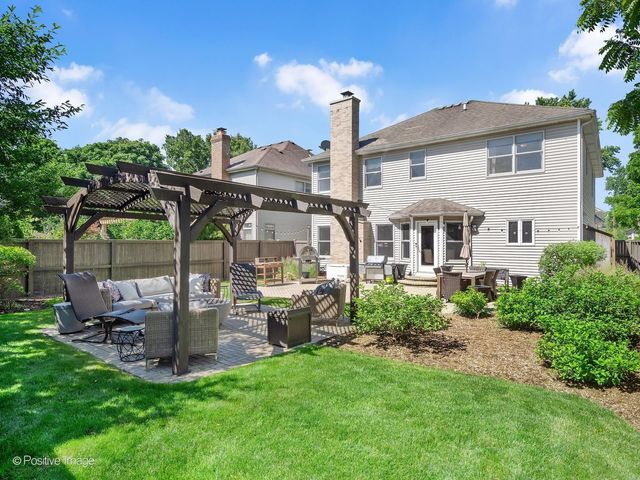 267 N Walnut Street, Elmhurst, IL 60126