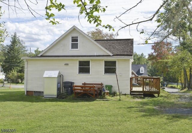 42 Malapardis Rd, Hanover Twp., NJ 07981
