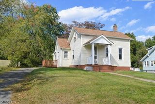 42 Malapardis Rd, Hanover Twp., NJ 07981