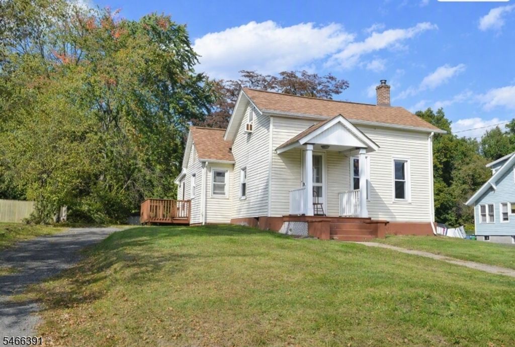 42 Malapardis Rd, Hanover Twp., NJ 07981 — exterior