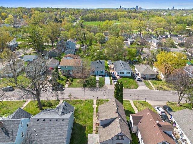 440 Nebraska Avenue E, Saint Paul, MN 55130