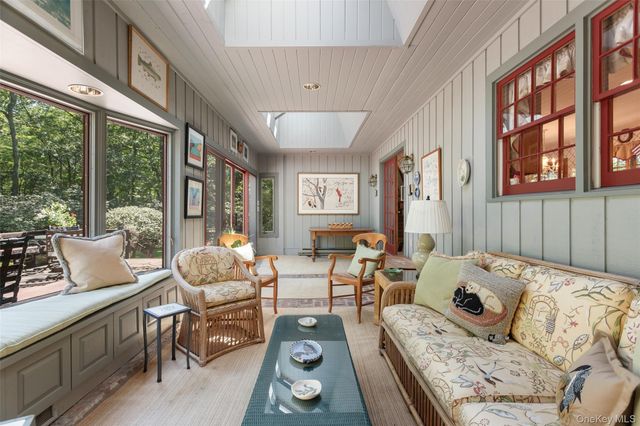 29 Bender Way, Pound Ridge, NY 10576